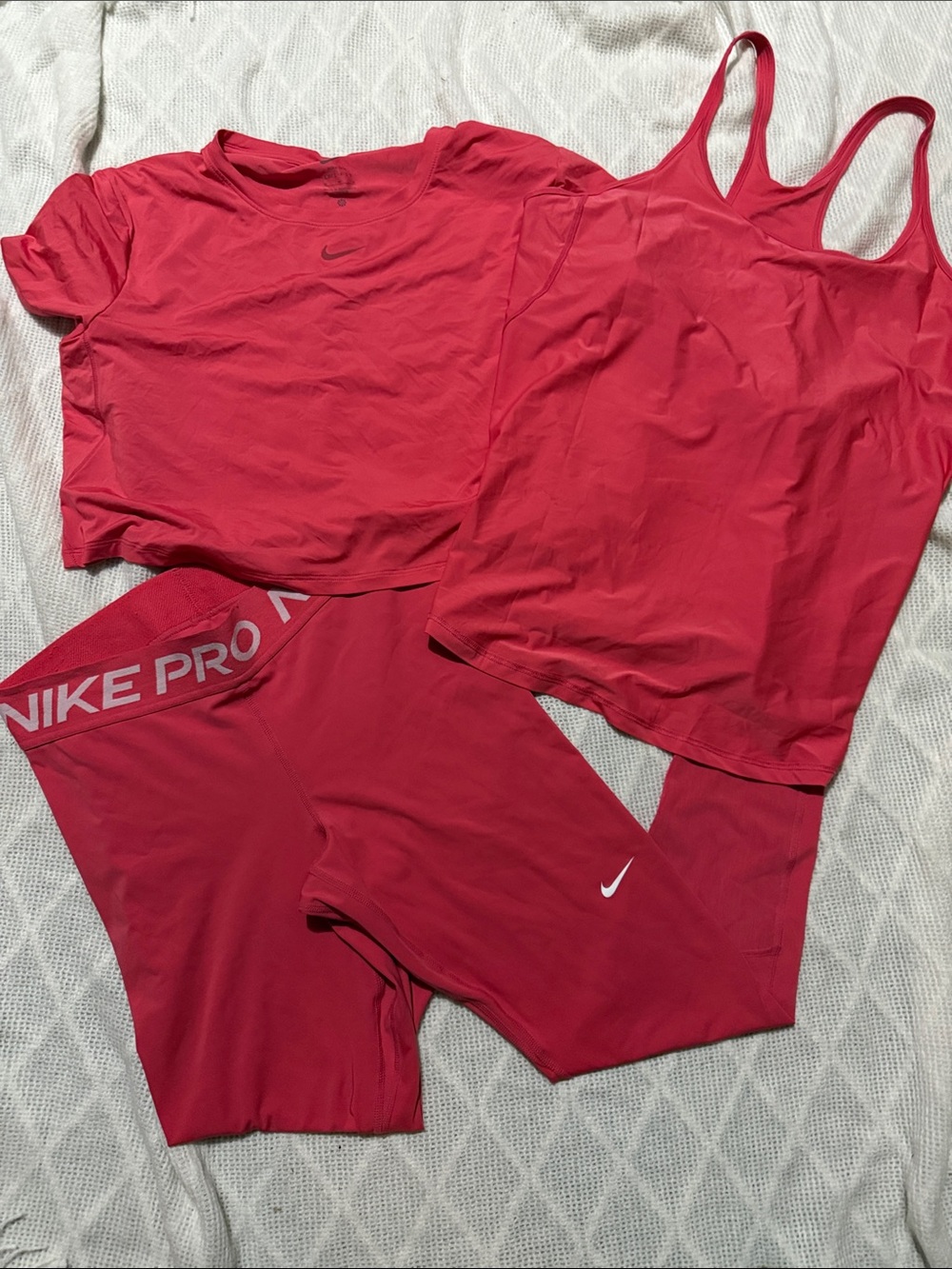 Nike PINKish red coral colored Women's Workout Set - Tank, Tee & Pro leggings